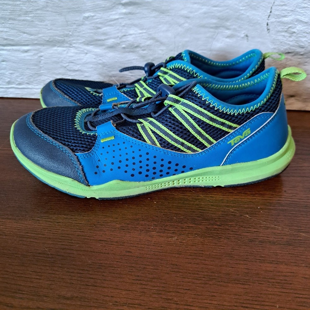 Teva Scamper Boys Blue Navy Lime Green Water Shoes Sneakers 6.5 110108J